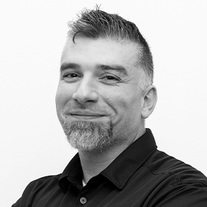Marty Momdjian